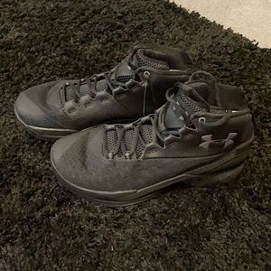 Men’s Under Armour Basketball shoes.